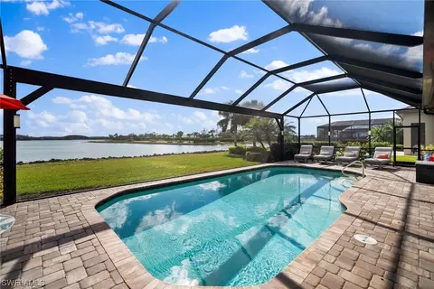 Exterior - 20965 Corkscrew Shores Blvd, Estero, FL 33928 photo 3 of 8