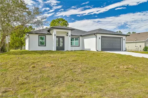 1123 Cassin Ave, Lehigh Acres, FL 33971