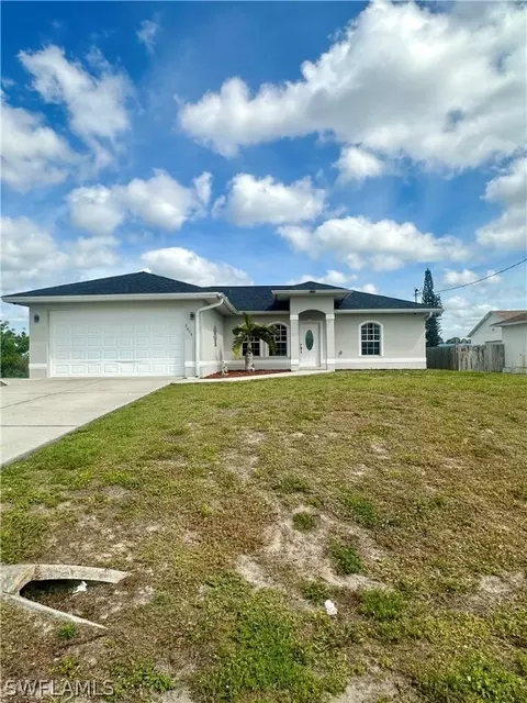 3018 26th St SW, Lehigh Acres, FL 33976
