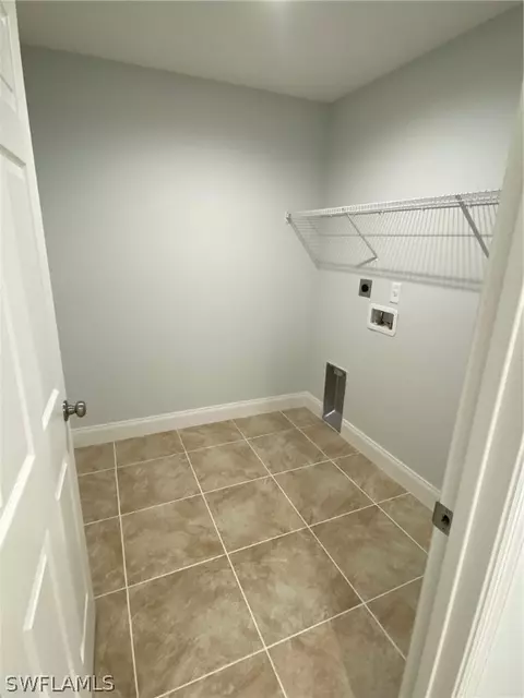 461 Cheshire Ct, Labelle, FL 33935 photo 6