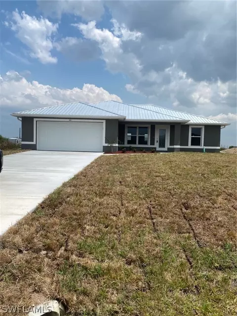 461 Cheshire Ct, Labelle, FL 33935