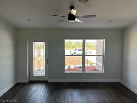 469 Cheshire Ct, Labelle, FL 33935 photo 5