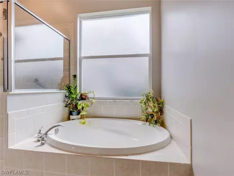 Bath - 13741 Collina Ct, Estero, FL 33928 photo 2 of 4