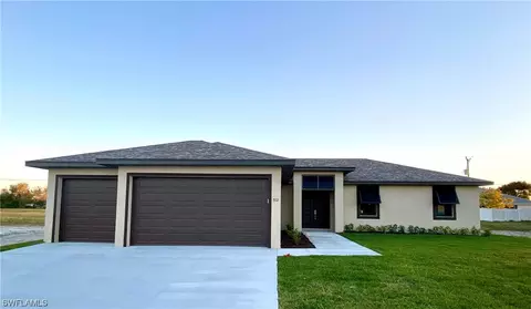 512 NW 7th Ter, Cape Coral, FL 33993