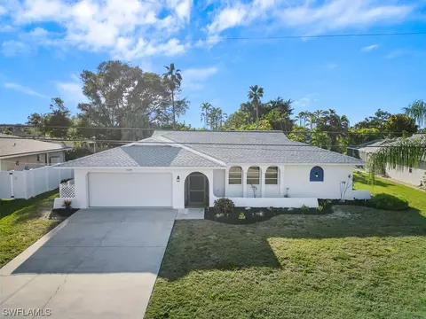 3648 SE 8th Pl, Cape Coral, FL 33904