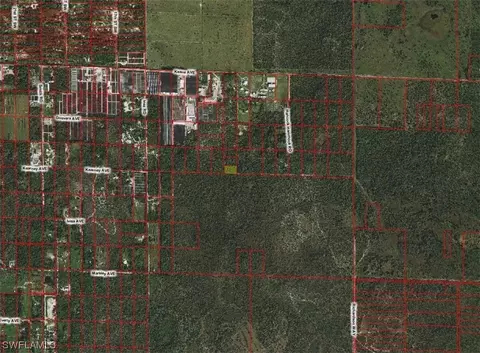 Undisclosed, Naples, FL 34117 photo 2