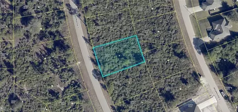 757 Barnum Ave S, Lehigh Acres, FL 33974