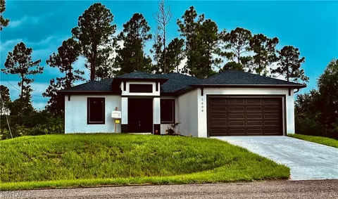 2604 E 12th St, Lehigh Acres, FL 33972