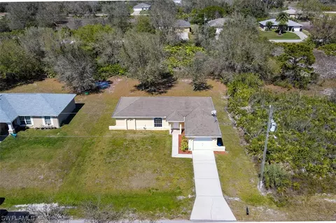 2518 69th St W, Lehigh Acres, FL 33971