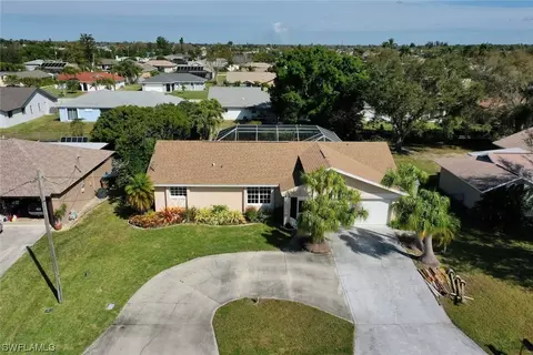 2121 SE 14th Ter, Cape Coral, FL 33990