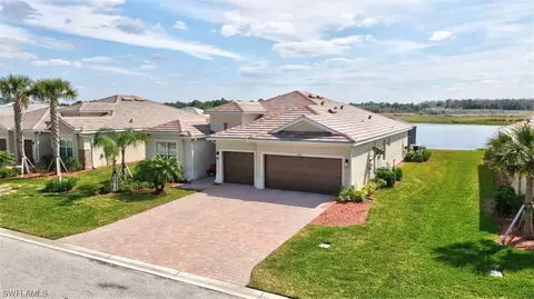 17290 Walnut Run Dr, Alva, FL 33920