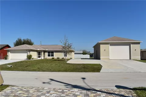 1217 SW 13th Ter, Cape Coral, FL 33991