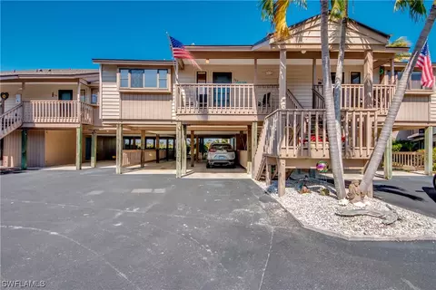 7532 Captains Harbor Dr #705, Bokeelia, FL 33922