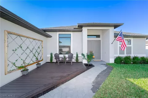 400 NW 3rd Ln, Cape Coral, FL 33993