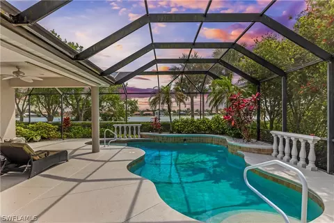 5601 Whispering Willow Way, Fort Myers, FL 33908