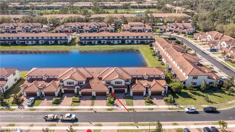 7972 Bristol Cir, Naples, FL 34120