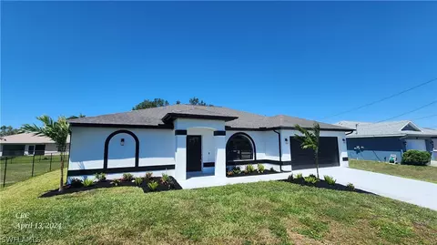 3710 NE 23rd Pl, Cape Coral, FL 33909