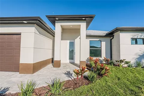 127 NW 26th Ave, Cape Coral, FL 33993