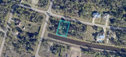 1016 Maddock St E, Lehigh Acres, FL 33974
