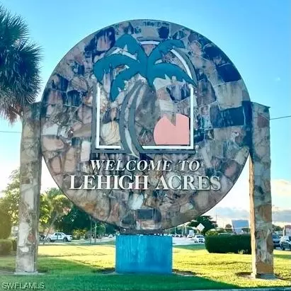 2806 Karen Ave N, Lehigh Acres, FL 33971