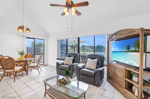 1170 Lake Mcgregor Dr #2E, Fort Myers, FL 33919