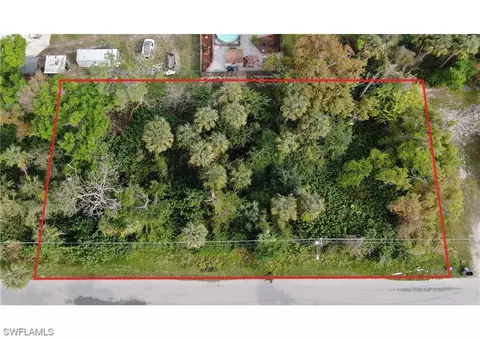 536 Clark St, North Fort Myers, FL 33903