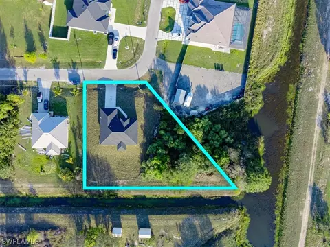 1701 Churchill Ave, Lehigh Acres, FL 33971
