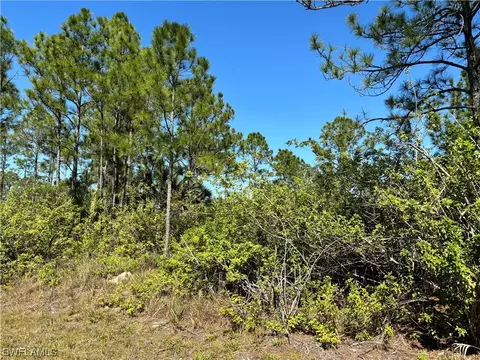 3310 43rd St W, Lehigh Acres, FL 33971