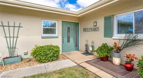 5583 Hamlet Ln, Fort Myers, FL 33919