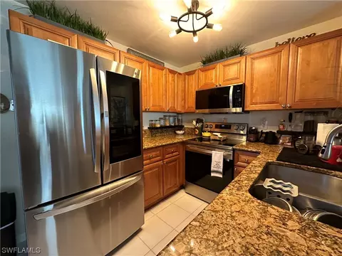 Kitchen - 20800 Pine Tree Ln, Estero, FL 33928 photo 2 of 7
