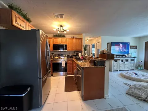 Kitchen - 20800 Pine Tree Ln, Estero, FL 33928 photo 4 of 7