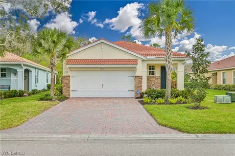 15181 Ligustrum Ln, Alva, FL 33920