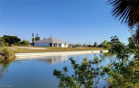2101 NE 1st Ave, Cape Coral, FL 33909