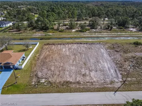 457 Hedgewood St, Lehigh Acres, FL 33974