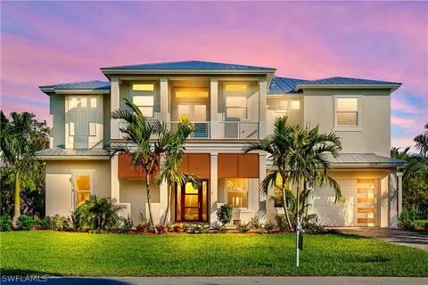 1025 S Yachtsman Dr, Sanibel, FL 33957