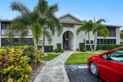 8061 S Woods Cir #2, Fort Myers, FL 33919