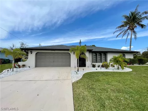 1319 SE 22nd Ter, Cape Coral, FL 33990