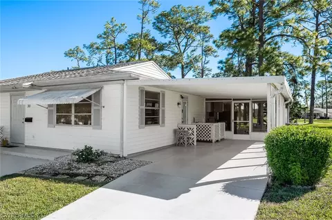 30 Pinewood Blvd, Lehigh Acres, FL 33936
