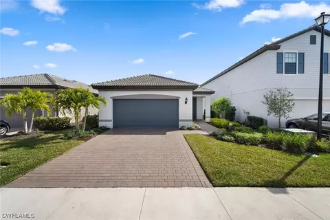 4773 Crested Eagle Ln, Fort Myers, FL 33966