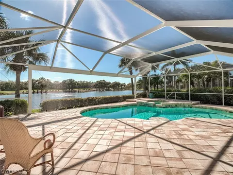 23157 Oakglen Ln, Bonita Springs, FL 34135