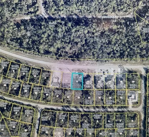 535 Greenbriar Blvd, Lehigh Acres, FL 33972