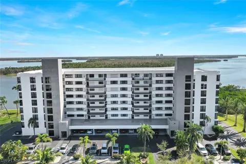 4253 Bay Beach Ln #4F, Fort Myers Beach, FL 33931