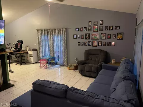 1614 Coffey Rd, Moore Haven, FL 33471 photo 2