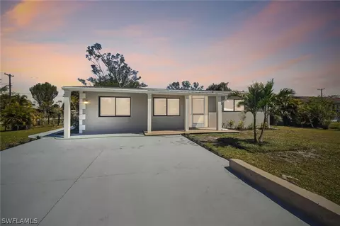 6659 Fiesta Way, Fort Myers, FL 33919