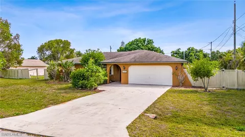 9280 Mooring Cir, Fort Myers, FL 33967