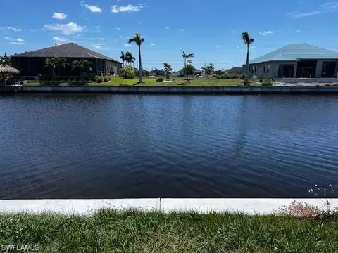 1425 NW 38th Ave, Cape Coral, FL 33993