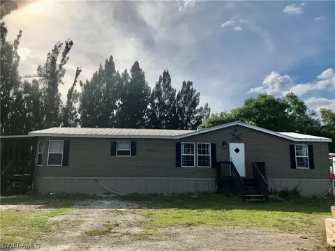 6450 Eastwood Acres Rd, Fort Myers, FL 33905