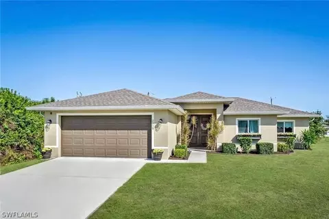 2910 39th St SW, Lehigh Acres, FL 33976