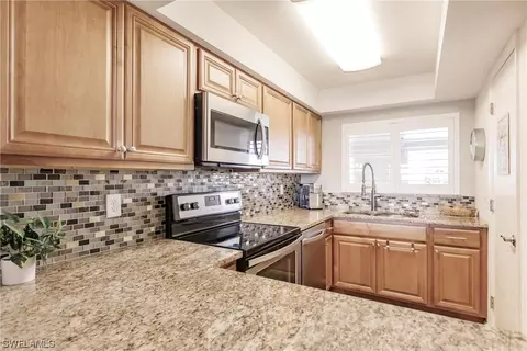 4160 Steamboat Bnd E #505, Fort Myers, FL 33919