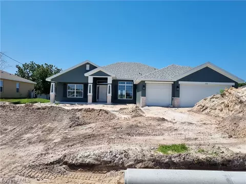 1112 NW 12th Ter, Cape Coral, FL 33993